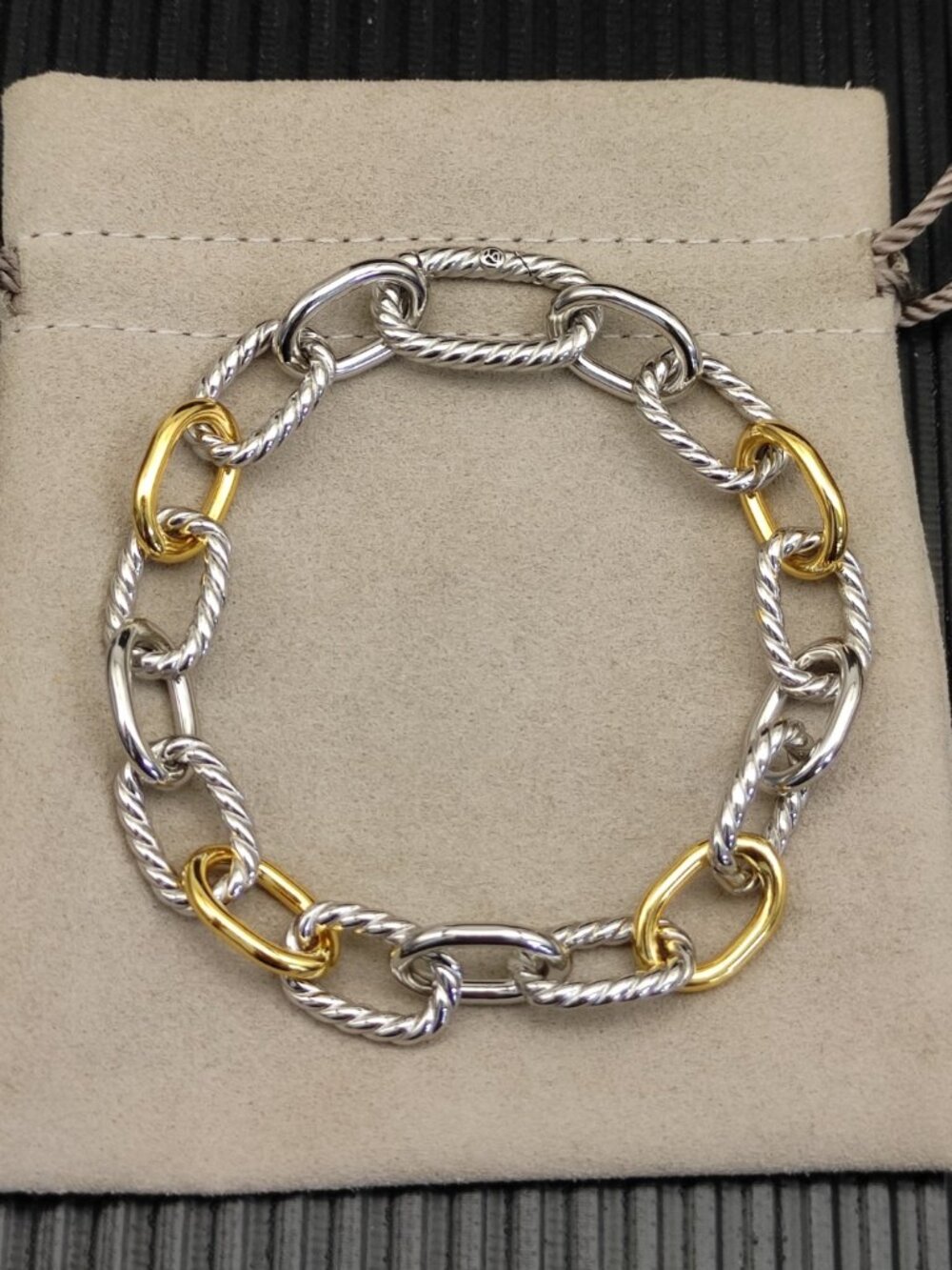 💕Excellent Used Condition David Yurman Bracelet💕